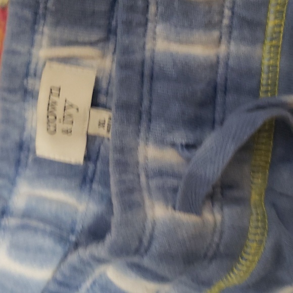 Crown & ivy shorts size xl - Picture 2 of 4